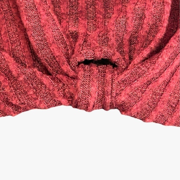 Jane & Hudson Women's Burgundy With Belly Button Shirt Knot Size Small New W Tag - Picture 7 of 12